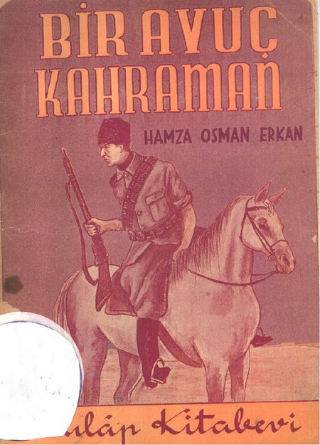 Bir Avuç Kahraman Kitap Kapağı