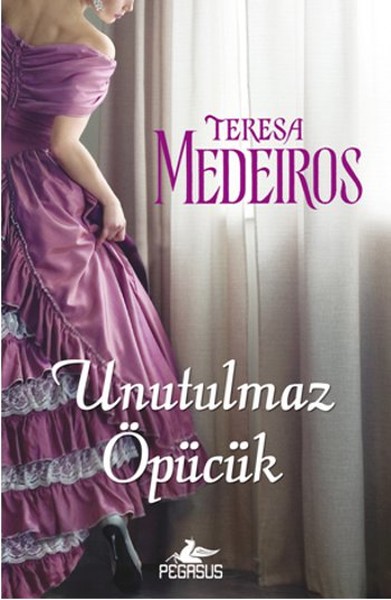 Unutulmaz Öpücük Kitap Kapağı